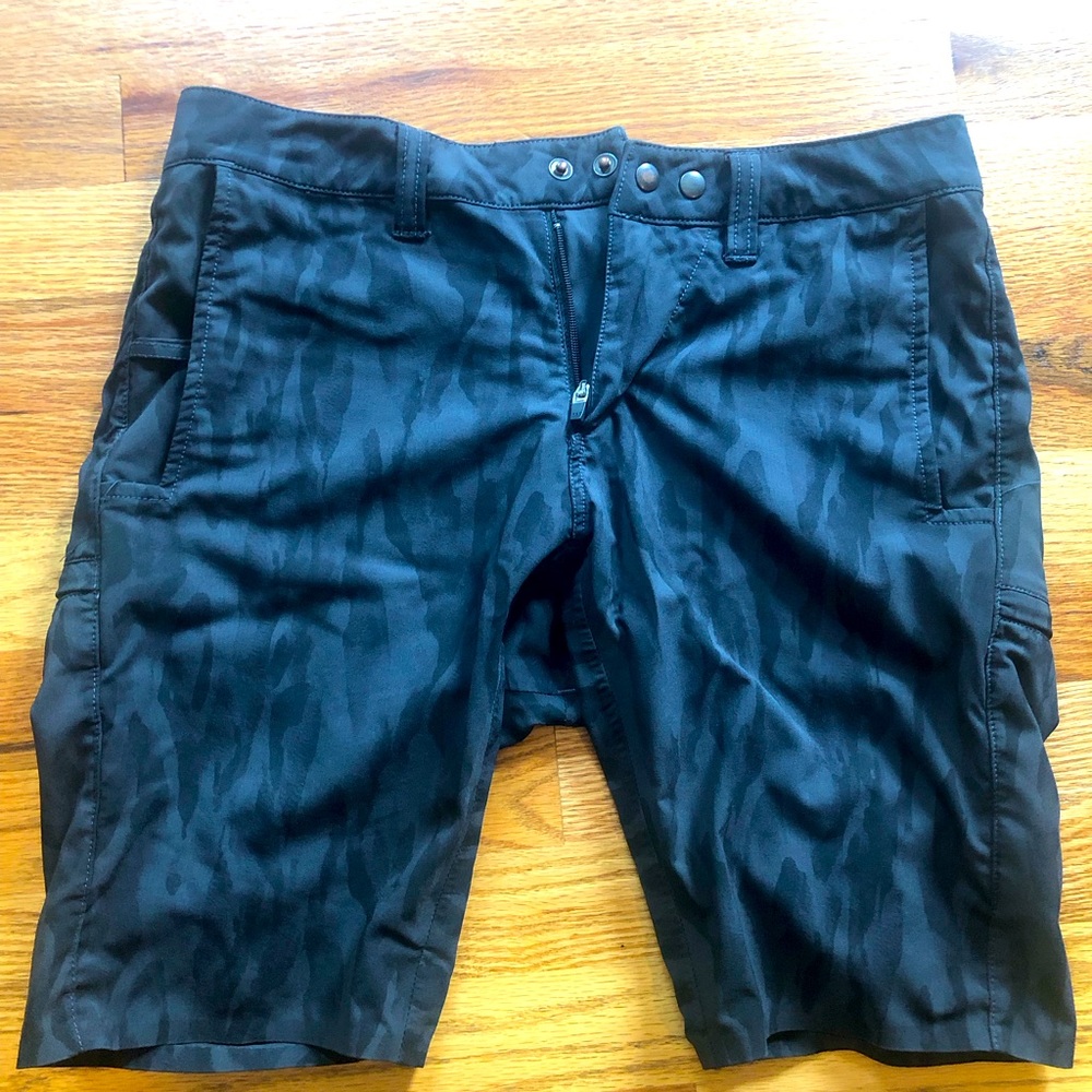Mission Workshop shorts. Camo. The Loch